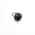 Anello con Cristalli Swarovski Nero vista dall'alto | ungioielloperte.com