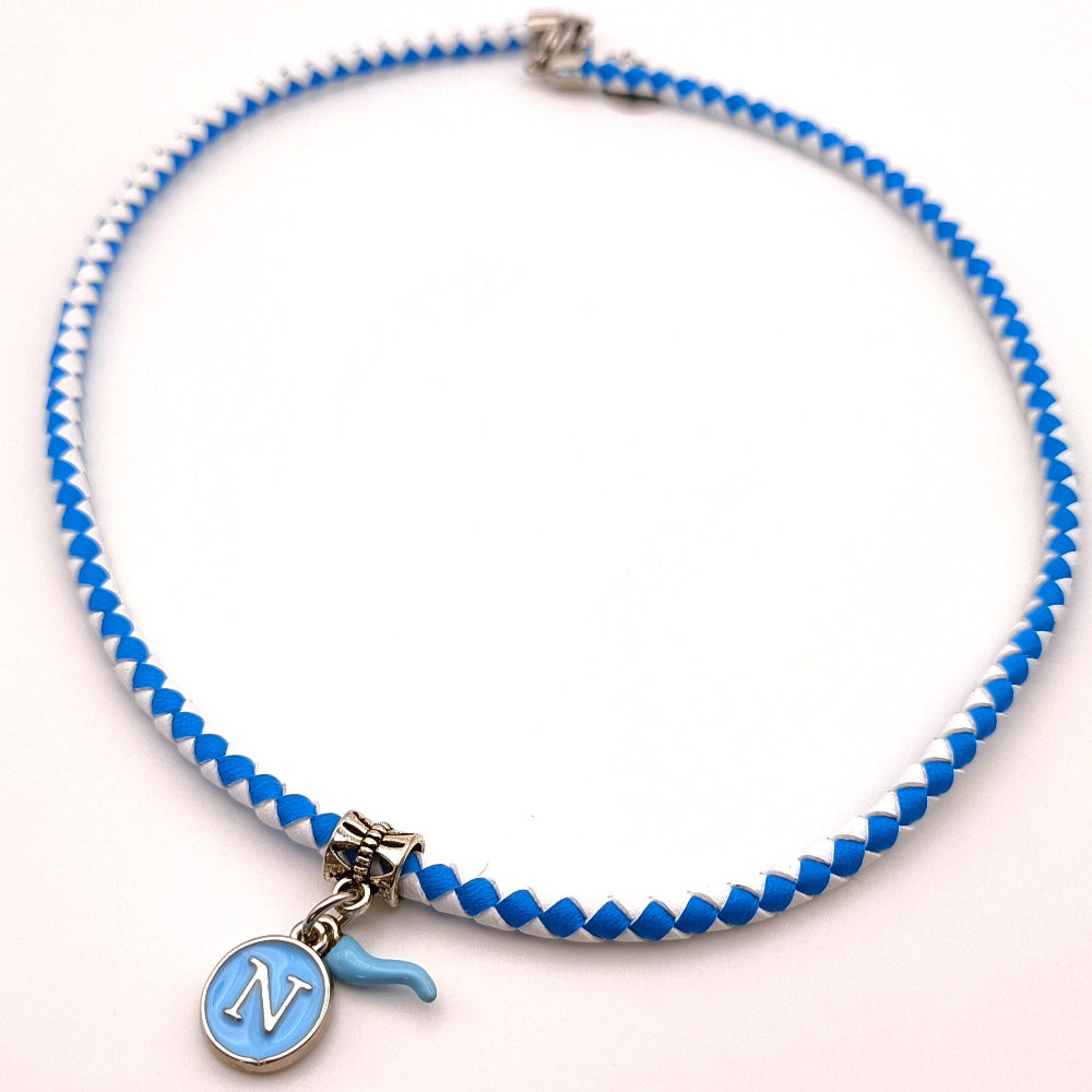 Collana in caucciù Forza Napoli bianca e azzurra con ciondolo e cornetto ungioielloperte