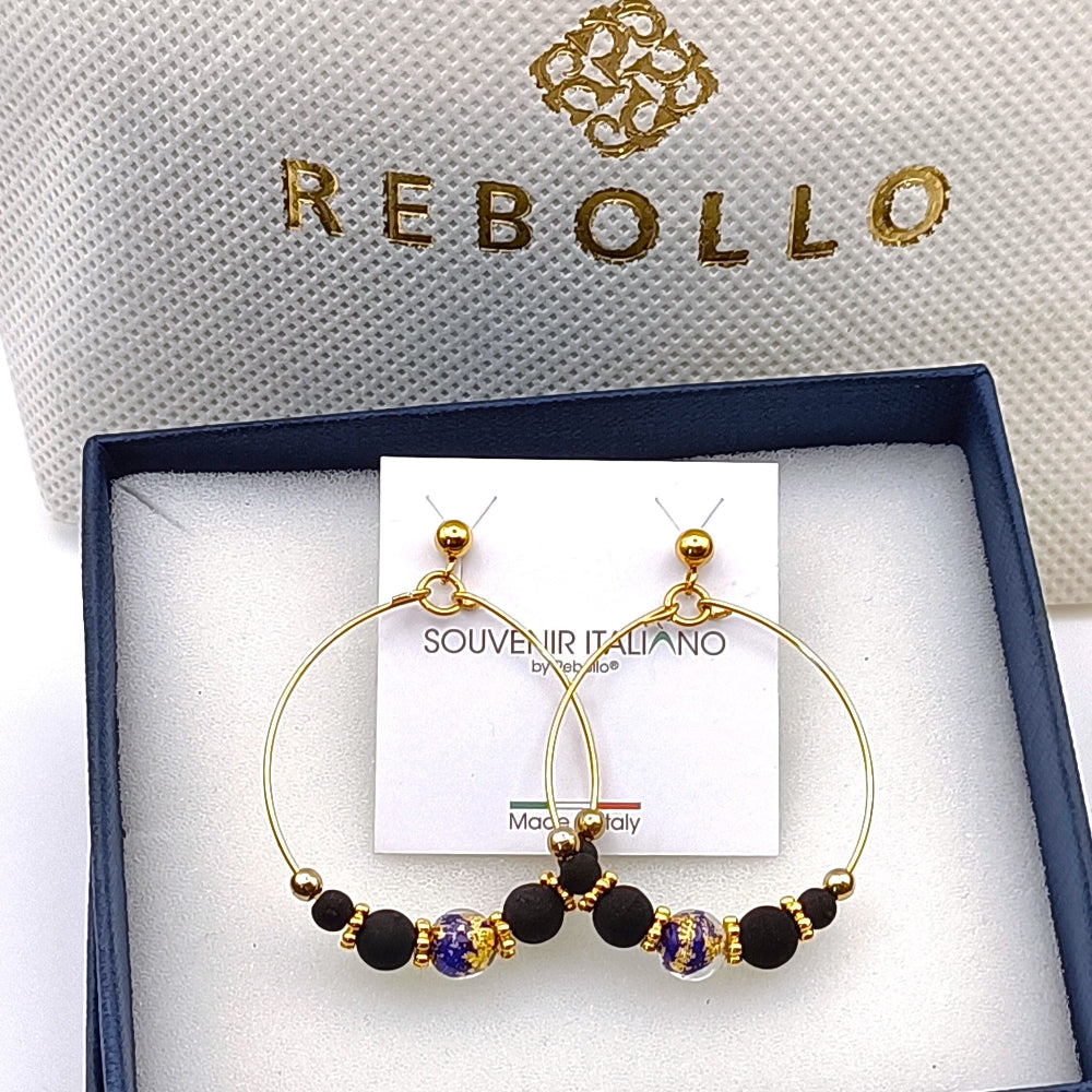 Orecchini a cerchio pietra lavica blu e oro vetro Murano - Giamas