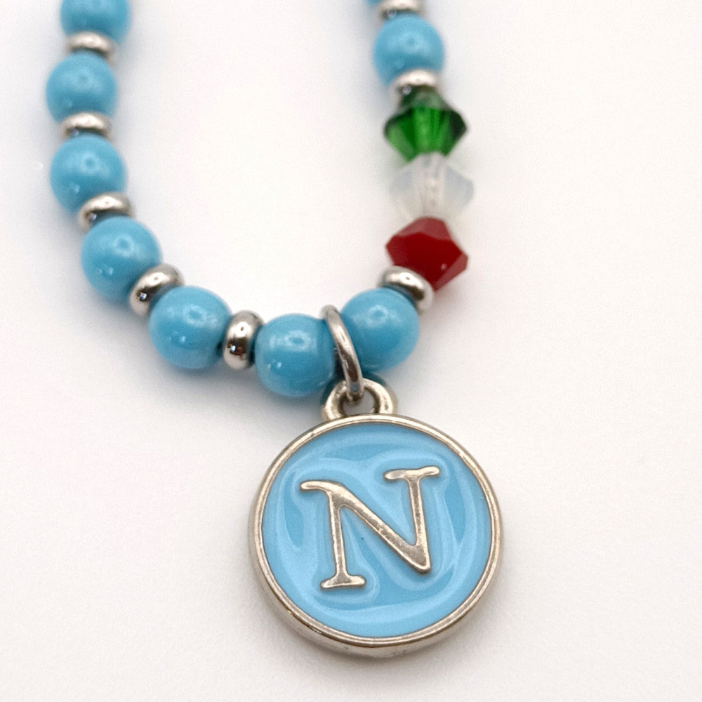 Bracciale con lettera N e perline azzurre, omaggio al Napoli - ungioielloperte