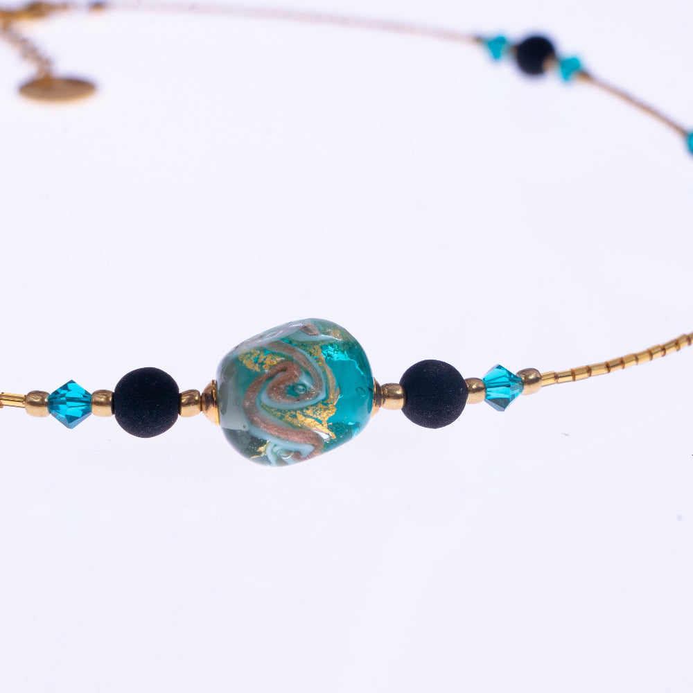 Dettaglio collana in vetro di Murano con perle by ungioielloperte