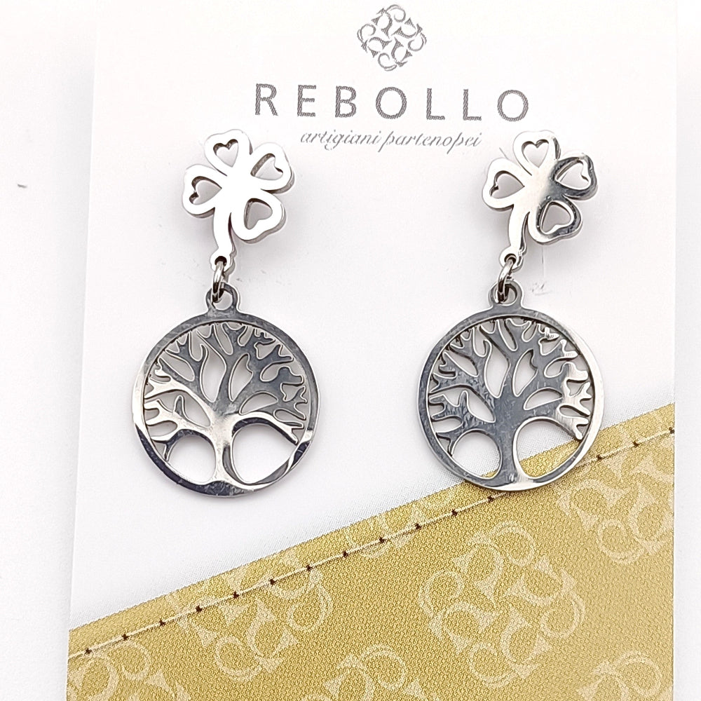 Orecchini albero della vita con quadrifoglio in metallo argentato su packaging Rebollo Made in Italy